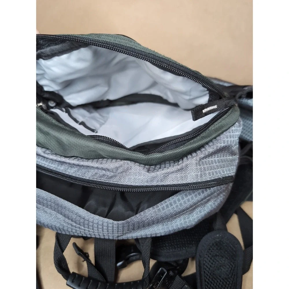Cabela's‎ Hunting Fishing Green Gray Fanny Lumbar Pack Shoulder Straps Padded